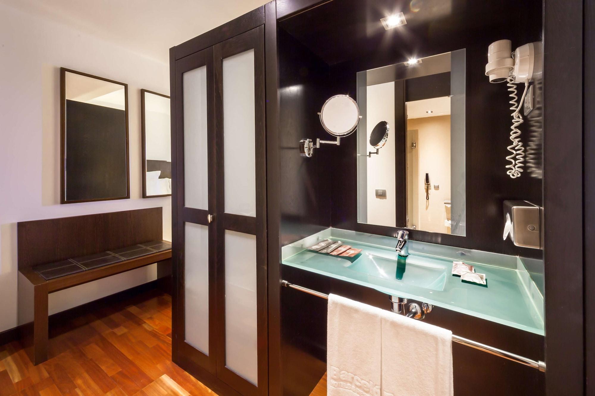 Occidental Aranjuez Hotell Eksteriør bilde