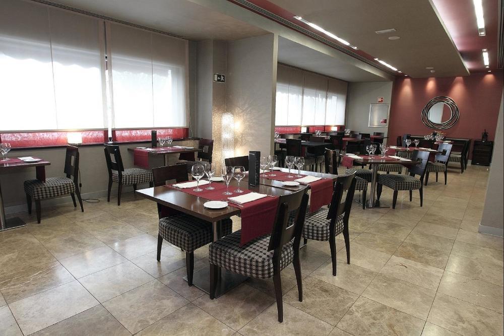 Occidental Aranjuez Hotell Eksteriør bilde