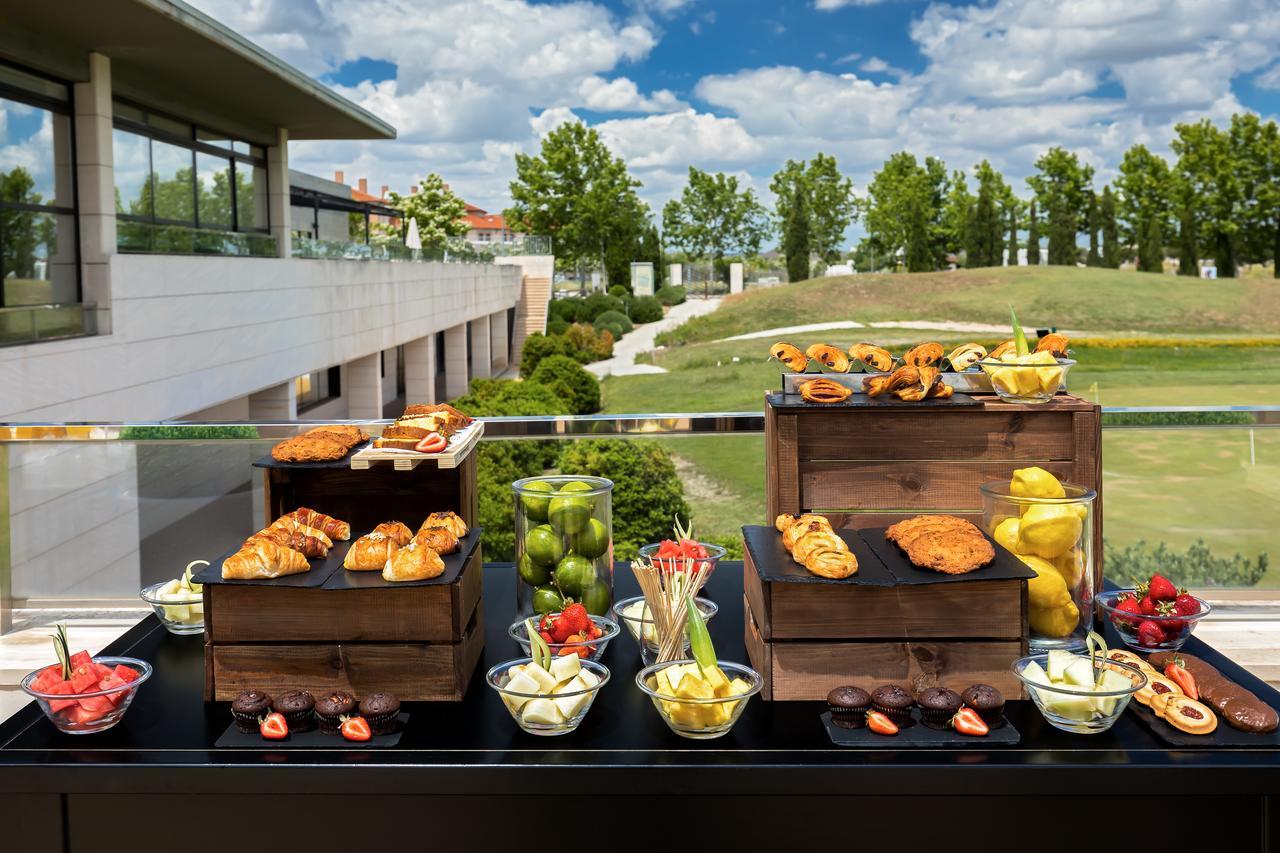 Occidental Aranjuez Hotell Eksteriør bilde